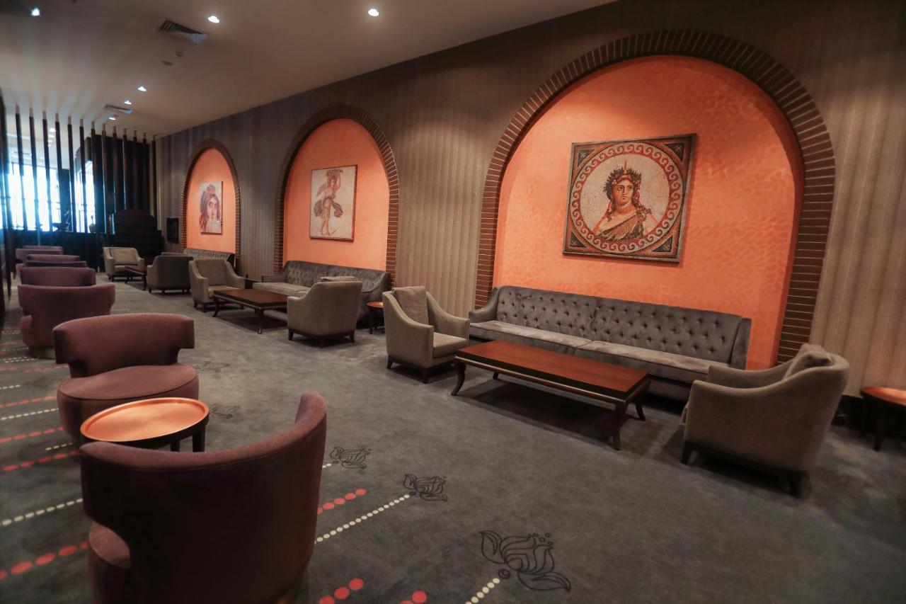 The Green Park Gaziantep Exterior photo The lounge at the station