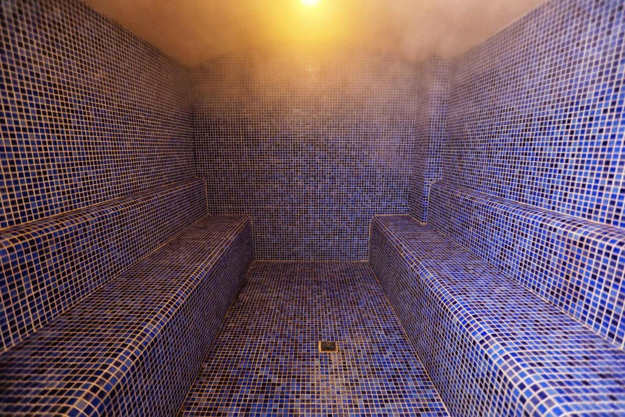The Green Park Gaziantep Exterior photo A steam room