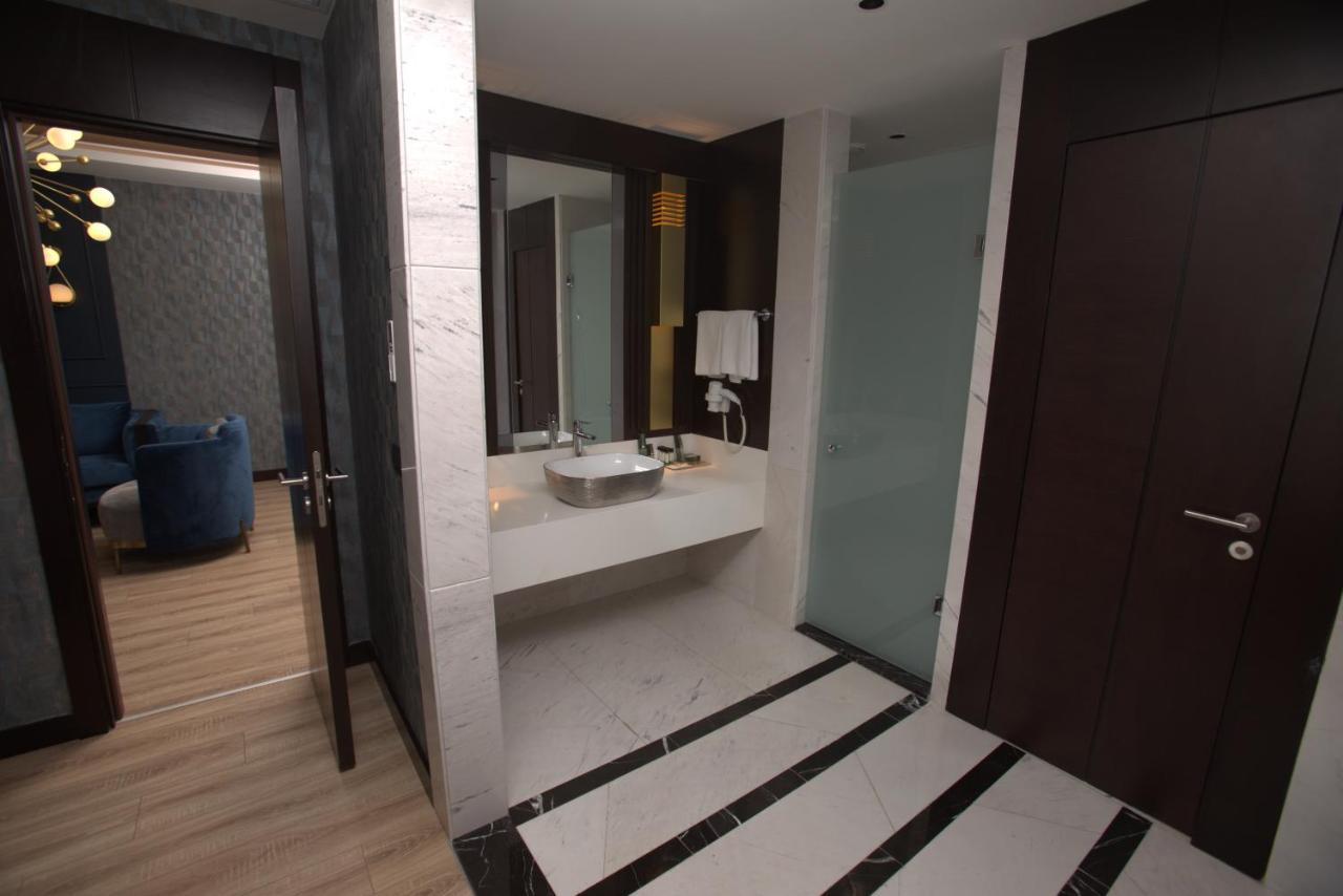 The Green Park Gaziantep Exterior photo Bathroom